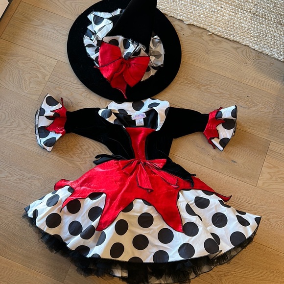 Girls Polka Dot Witch Costume (5 piece set including shoes) - Picture 2 of 8